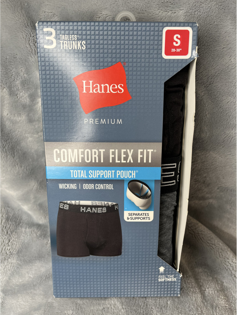 NWT Hanes Men's Black/Gray/3 Tagless Trunks Underwear Size Small
